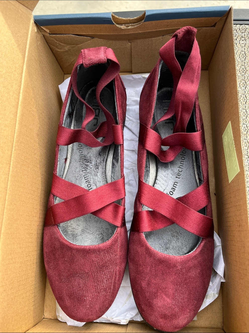 NEW JBU Suede Burgundy Ballet Flats with Crisscross Straps Size 9 - Picture 10 of 11